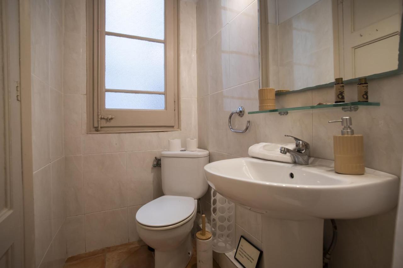 32Par1009 - Big And Spacious Apartment Downtown Barcelona Ngoại thất bức ảnh