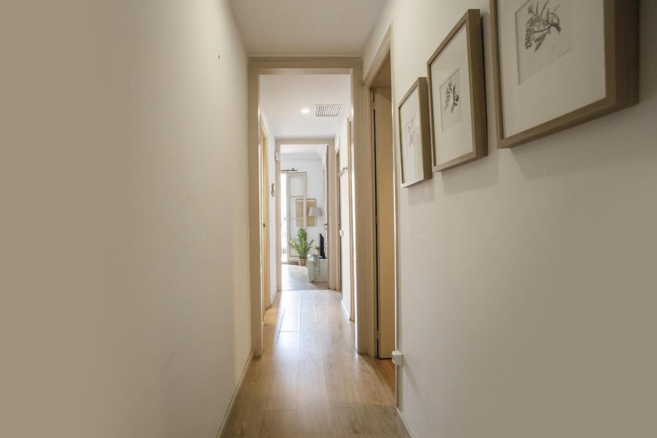 32Par1009 - Big And Spacious Apartment Downtown Barcelona Ngoại thất bức ảnh