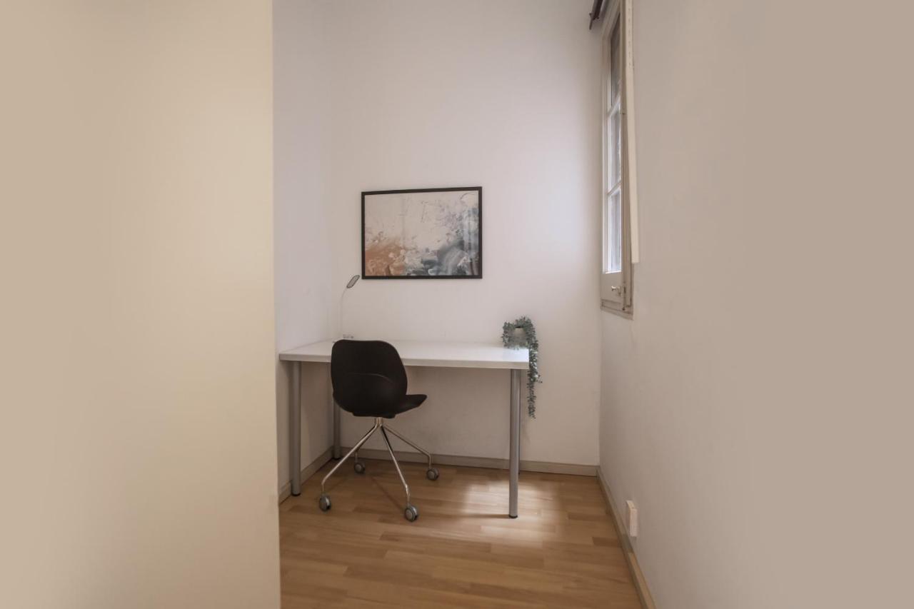 32Par1009 - Big And Spacious Apartment Downtown Barcelona Ngoại thất bức ảnh