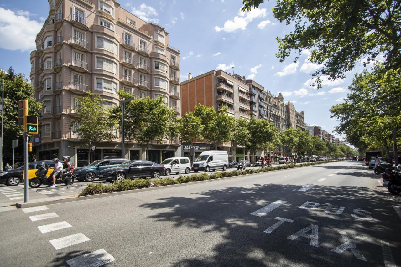 32Par1009 - Big And Spacious Apartment Downtown Barcelona Ngoại thất bức ảnh