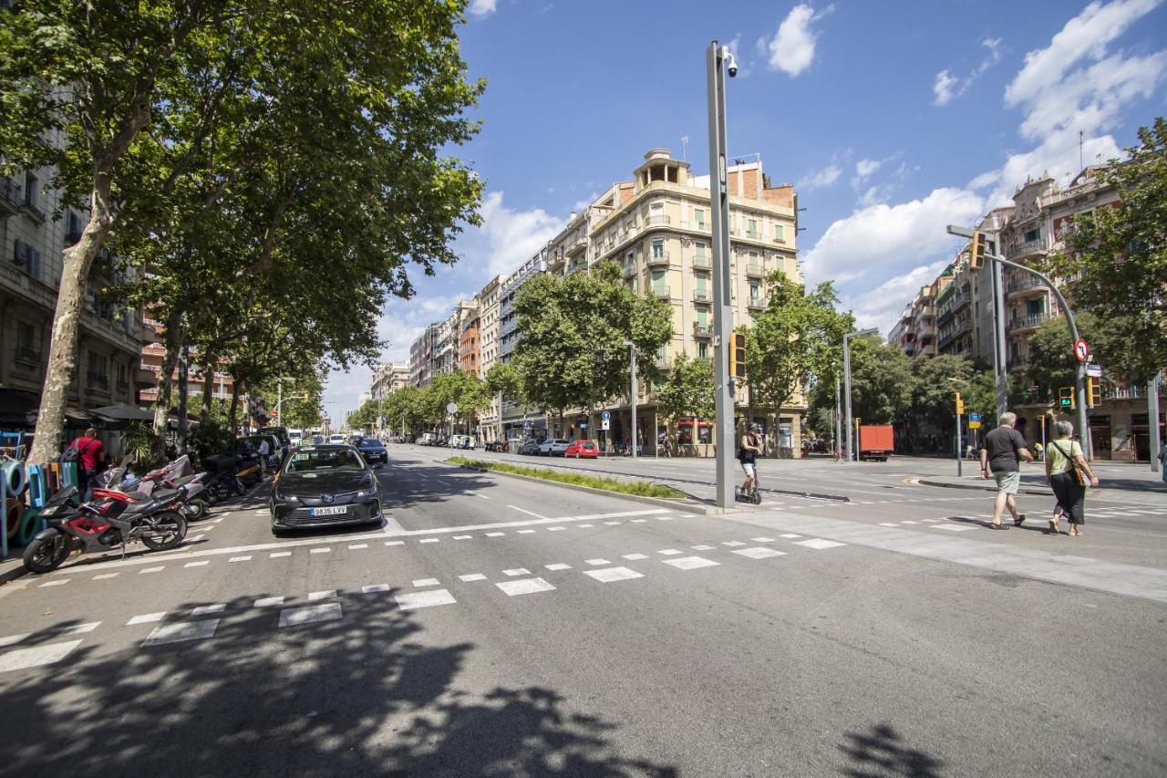 32Par1009 - Big And Spacious Apartment Downtown Barcelona Ngoại thất bức ảnh